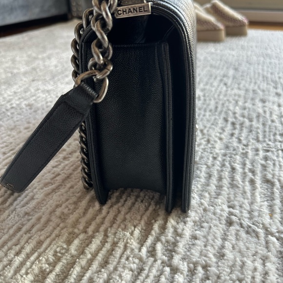 Navy Chanel boy bag. Caviar, chevron, PHW , new medium - Picture 6 of 7